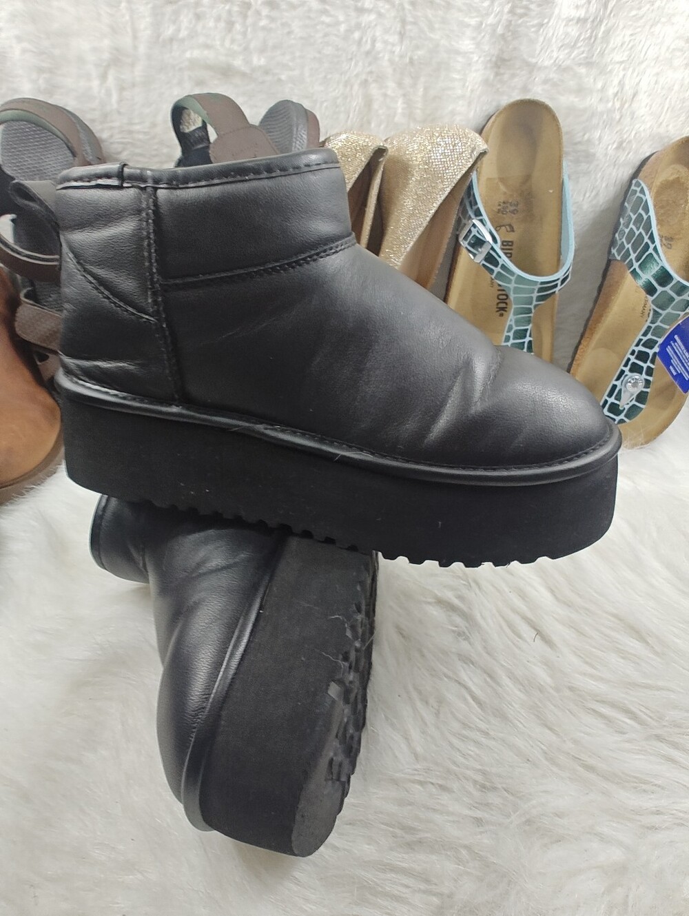 Project Cloud Black Leather Platform Cozy Ankle Boots – Women's Size 9M - Picture 4 of 12